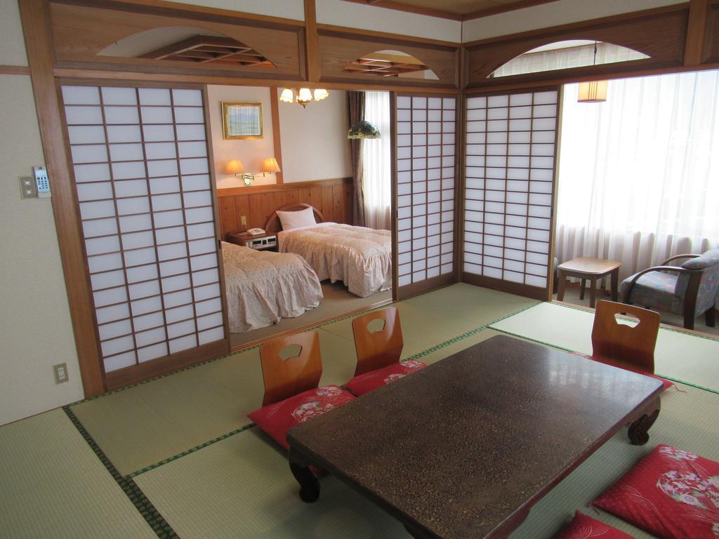 Amagase Onsen Hotel Suikoen 히타 외부 사진