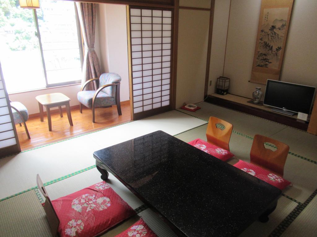Amagase Onsen Hotel Suikoen 히타 외부 사진