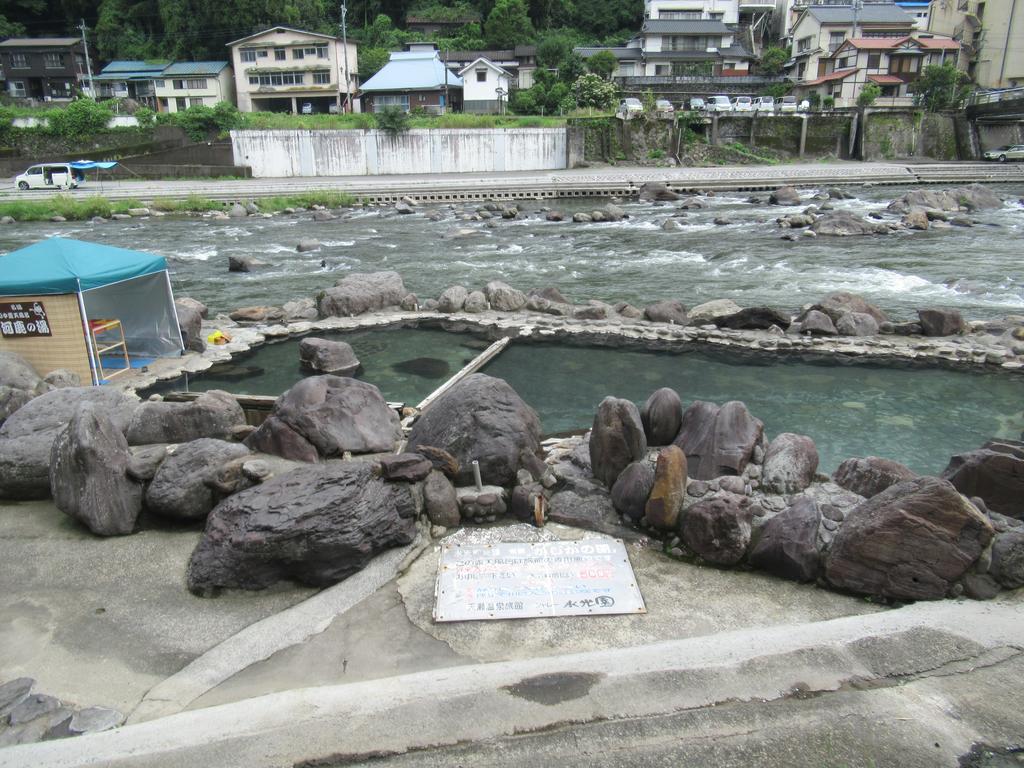 Amagase Onsen Hotel Suikoen 히타 외부 사진